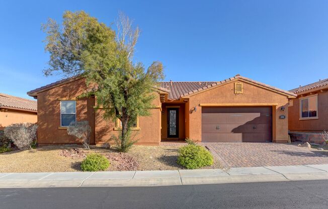 Single Story Home in Calico Ridge