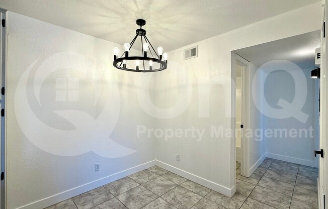 2 beds, 2 baths, 898 sqft, $1,595, Unit 228