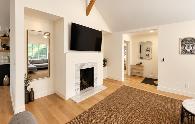 Fully Furnished Home Across from Cleveland Park – Prime Greenville Location!