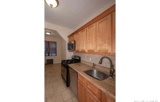 2 beds, 2 baths, $3,395, Unit 07A-2