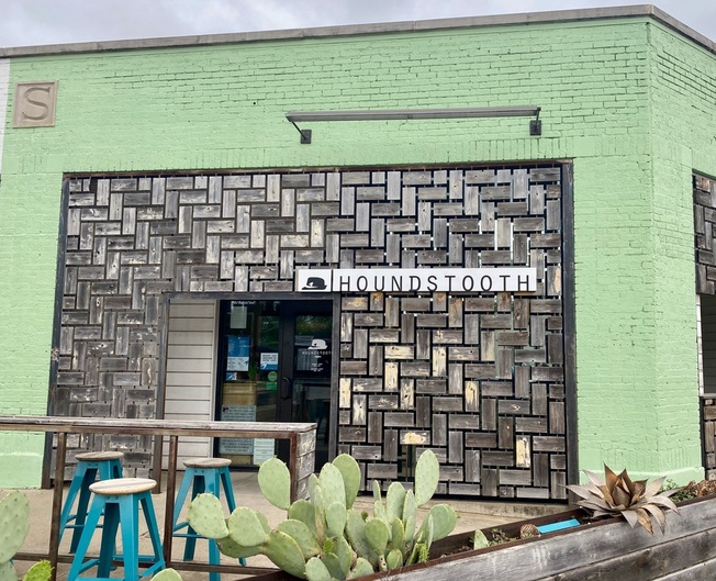 Houndstooth Coffee on N Henderson Ave