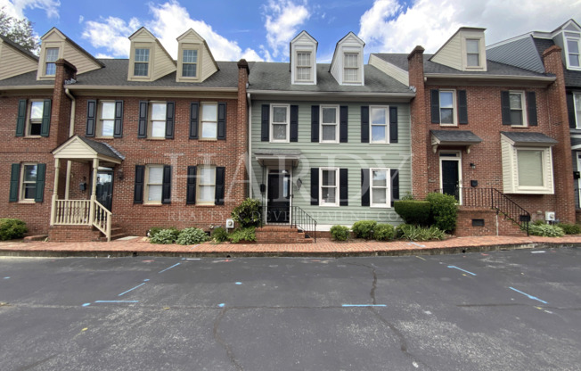 311 E 2nd Avenue, Apt 3 (Ashley Manor)