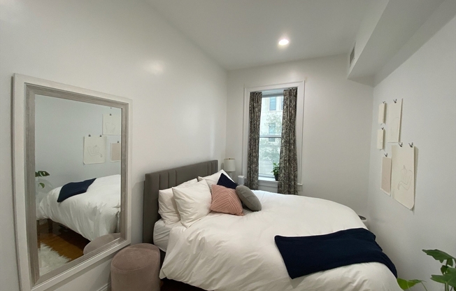15 GARRISON ST