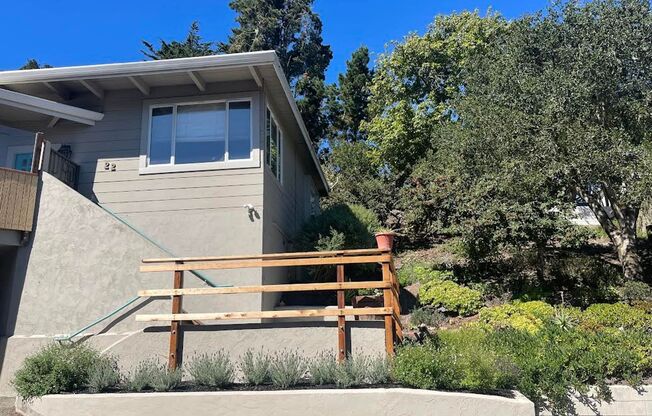Mid Century Modern home in Monterey