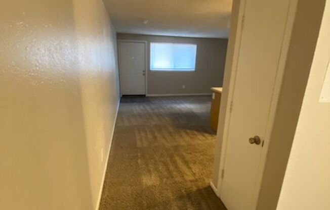 1 bed, 1 bath, 636 sqft, $710, Unit 507-107