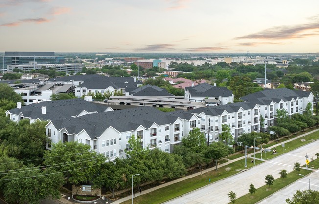 Villas at Hermann Park | Houston, TX | Community Aerial