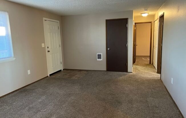 2 beds, 1 bath, 771 sqft, $1,599