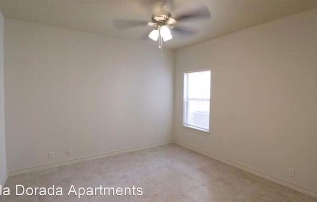1 bed, 1 bath, 715 sqft, $995, Unit Canteras Real 36