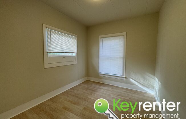 2 beds, 1 bath, $2,300