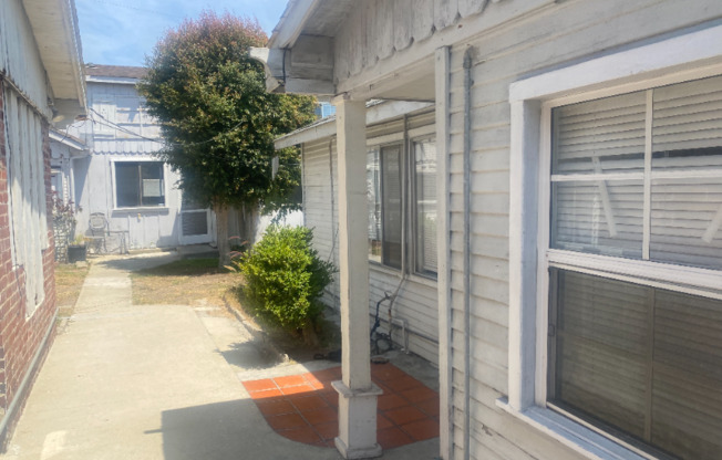 424 S. Broadway Avenue