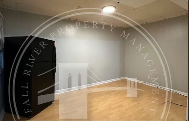 1 bed, 1 bath, $1,500, Unit 58-62 Main Rd Unit 1