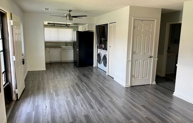 2 beds, 1 bath, $1,975