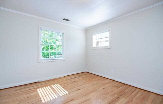 1 bed, 1 bath, 686 sqft, $1,500, Unit 27
