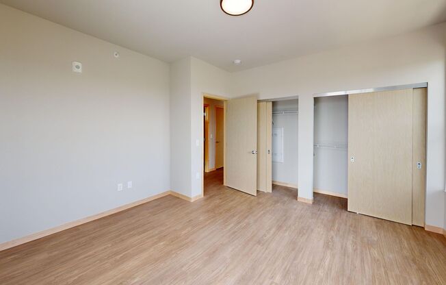 2 beds, 2 baths, 1,353 sqft, $2,500, Unit #523