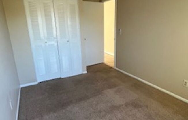 3 beds, 2 baths, $2,135