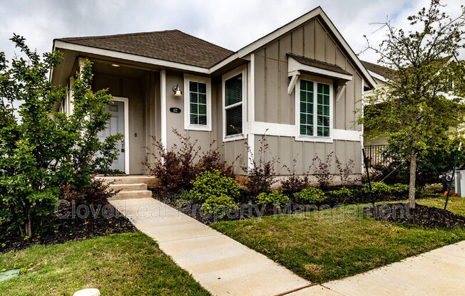 412 HORTUS DR