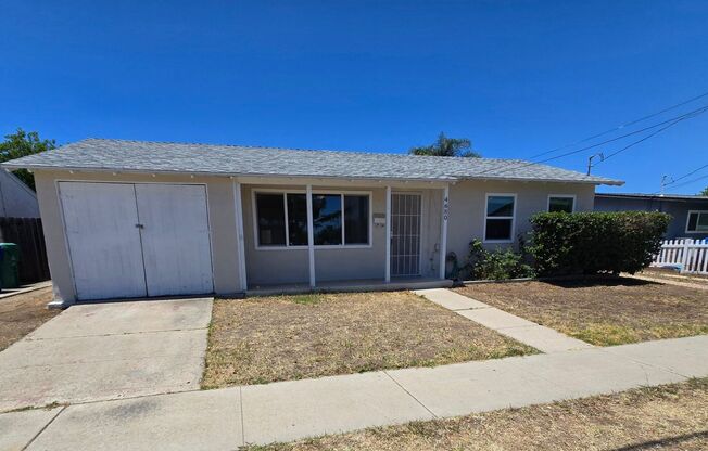 Clairemont  3br, 1 ba. Detached Home.