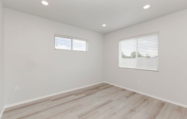 2 beds, 2 baths, 1,195 sqft, $1,562, Unit M201