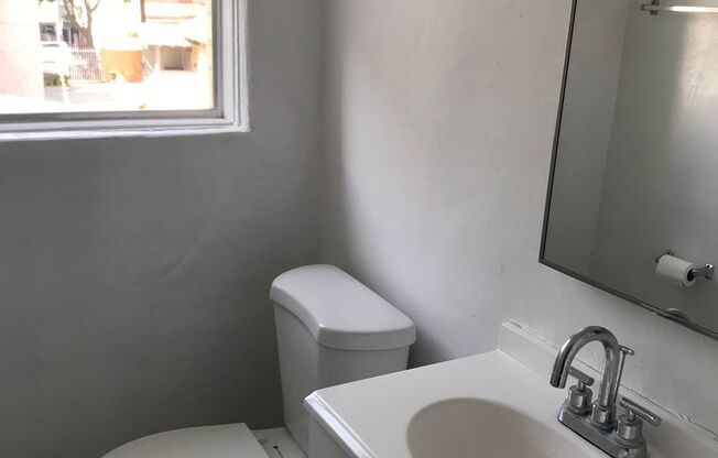 Studio, 1 bath, $1,450