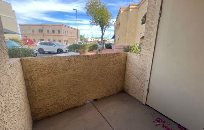 1 bed, 1 bath, 560 sqft, $900, Unit 106