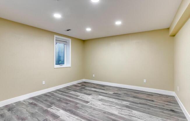 15054 E DARTMOUTH AVE