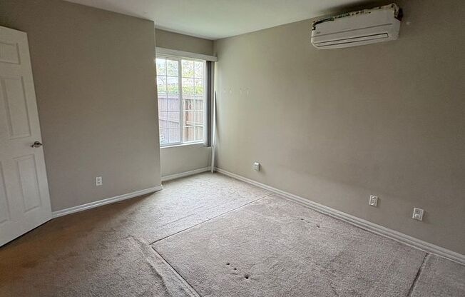 3 beds, 2 baths, $2,995, Unit # 115