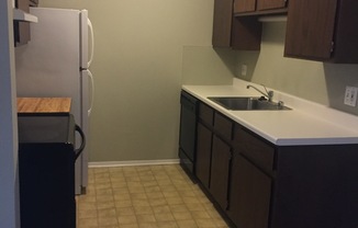 MEDFORD PLACE APARTMENTS - ROYAL OAK 1 BEDROOM UNITS