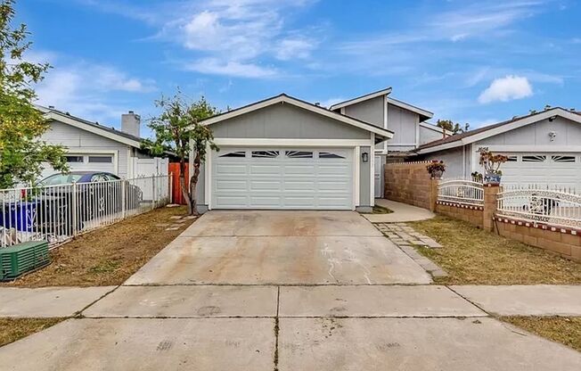 Everything brand new! Come home to this gorgeous dream home in Fontana.