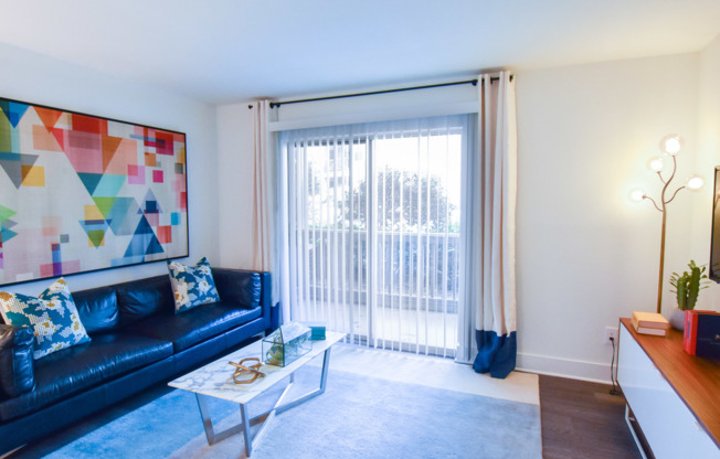 Ask About Our Brand New Renovated Apartments!