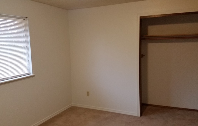 3 beds, 2 baths, $2,200