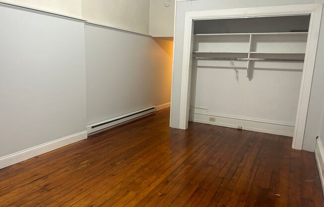 2 beds, 1 bath, $1,195, Unit Apt. #2