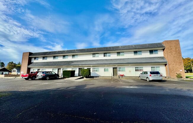 LBW - 1101 Pacific Ave N