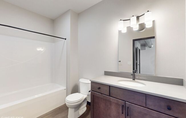 1 bed, 1 bath, 690 sqft, $1,174, Unit #410
