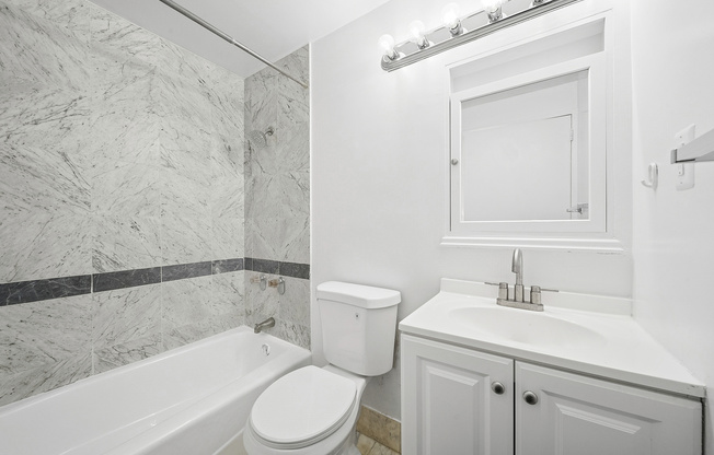 2 beds, 2 baths, $6,995, Unit 14E