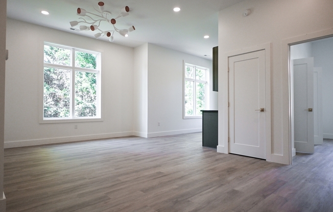 2307 BEDFORD AVE