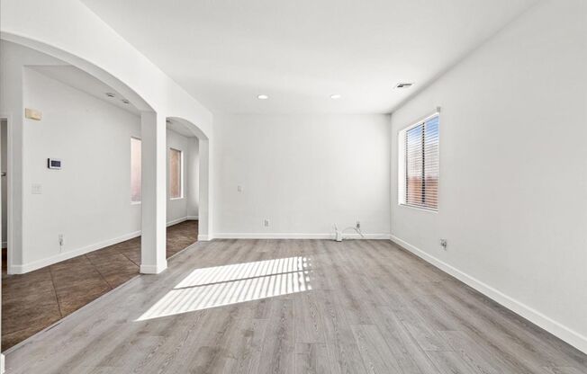 4 beds, 2.5 baths, $2,695
