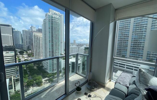 2 beds, 2 baths, 1,377 sqft, $4,800, Unit 1060 Brickell Ave # 25-01 (F10461036)