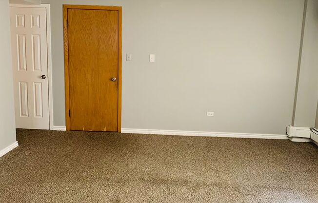 Lemont State Street Apartments