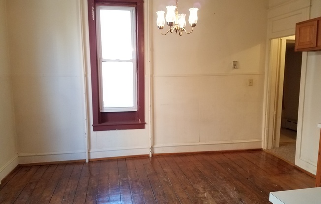 409 Main St.