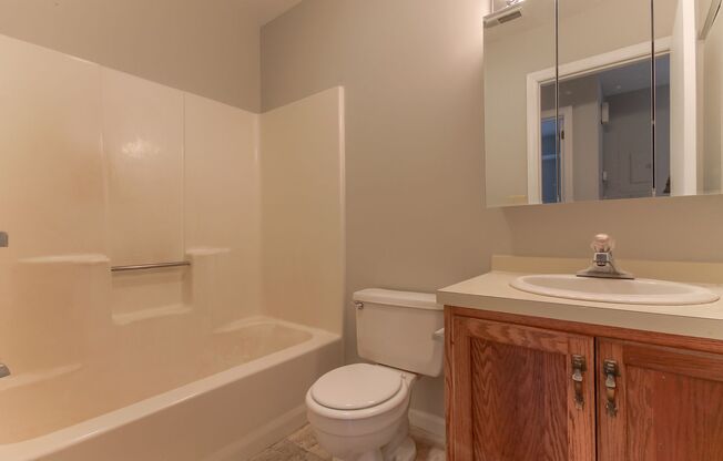 1 bed, 1 bath, $1,200, Unit 26