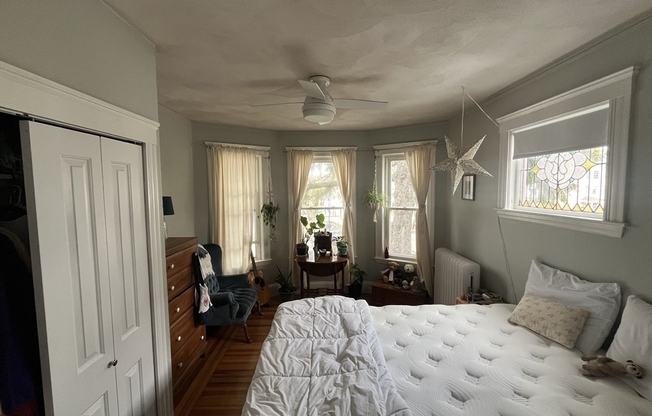 1296 MASSACHUSETTS AVE