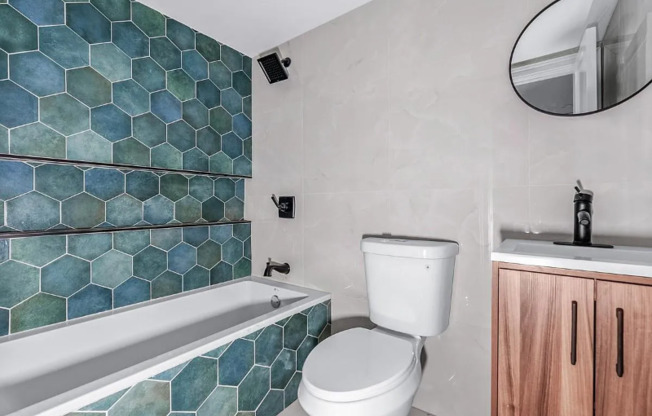 119 E 29 ST