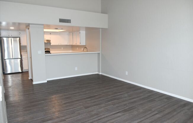 1111 West Summit Place
