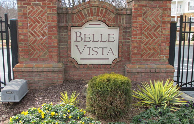 Charming 2 Bed + Office Condo in the Heart of Ballantyne