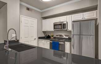 Broadleaf Apartments