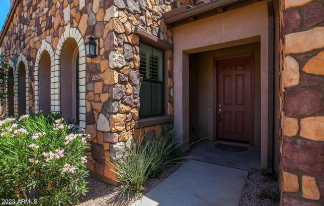 Beautiful 3 bedroom Chandler Home!