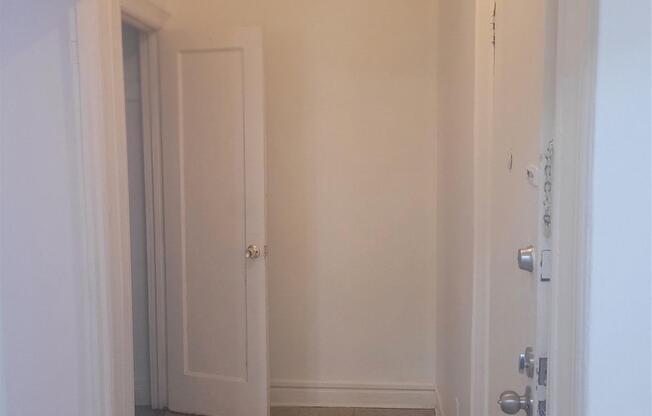 1609 PARK PL