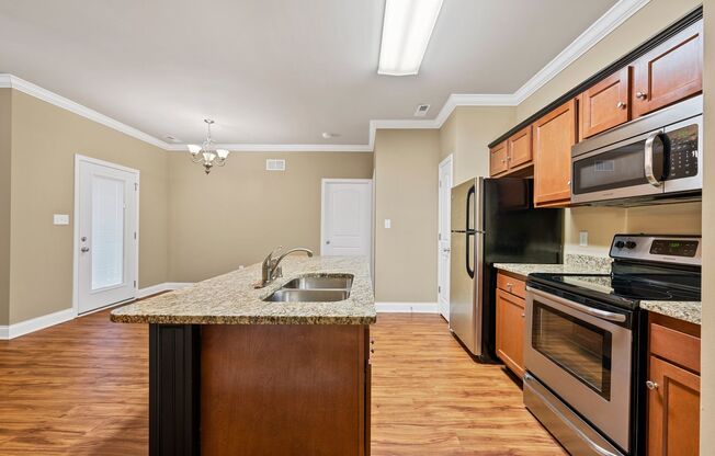 1 bed, 1 bath, 765 sqft, $795, Unit 14