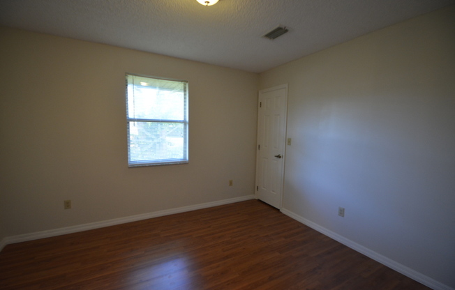 3 beds, 2 baths, $2,050