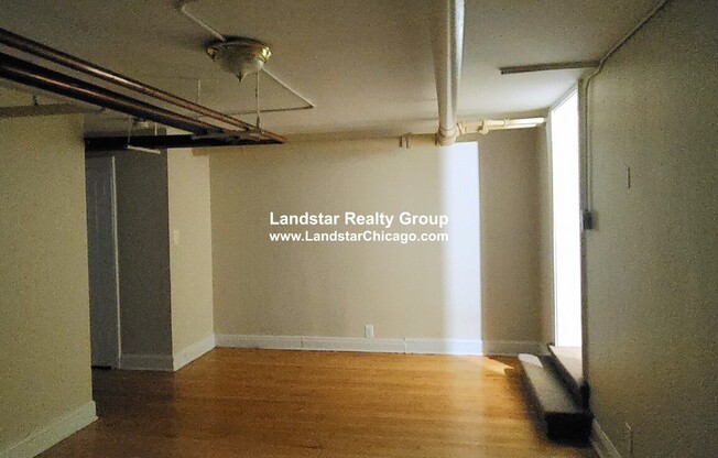 1454 OAK AVE